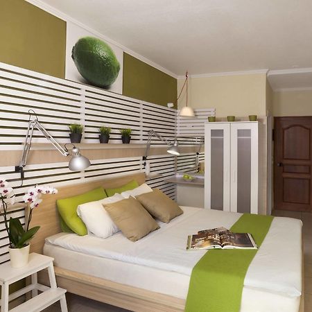 Svea Hotel Rhodes City Extérieur photo