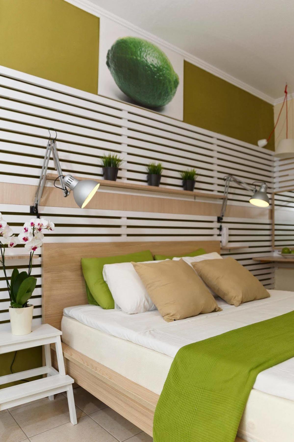Svea Hotel Rhodes City Extérieur photo