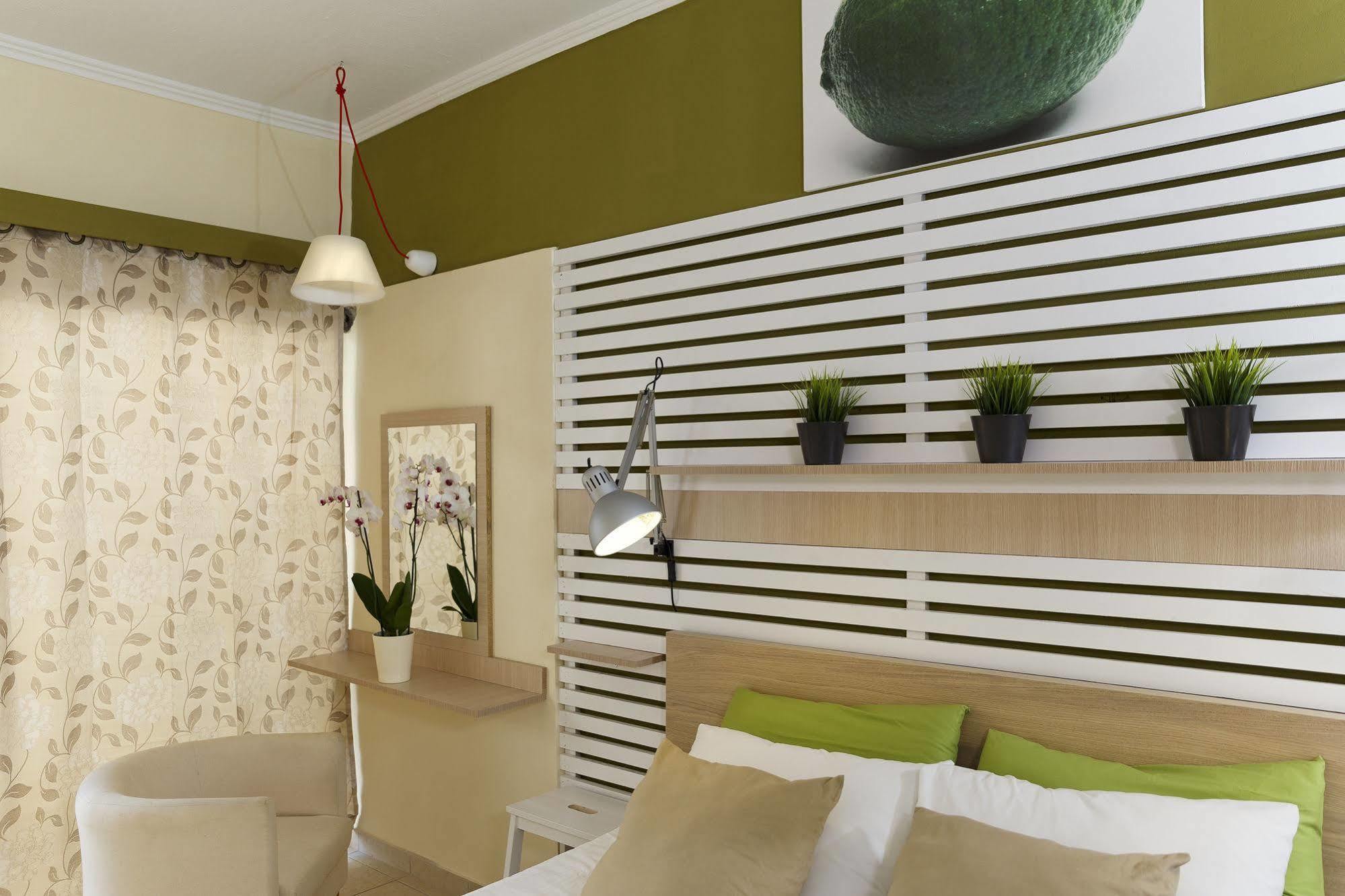 Svea Hotel Rhodes City Extérieur photo